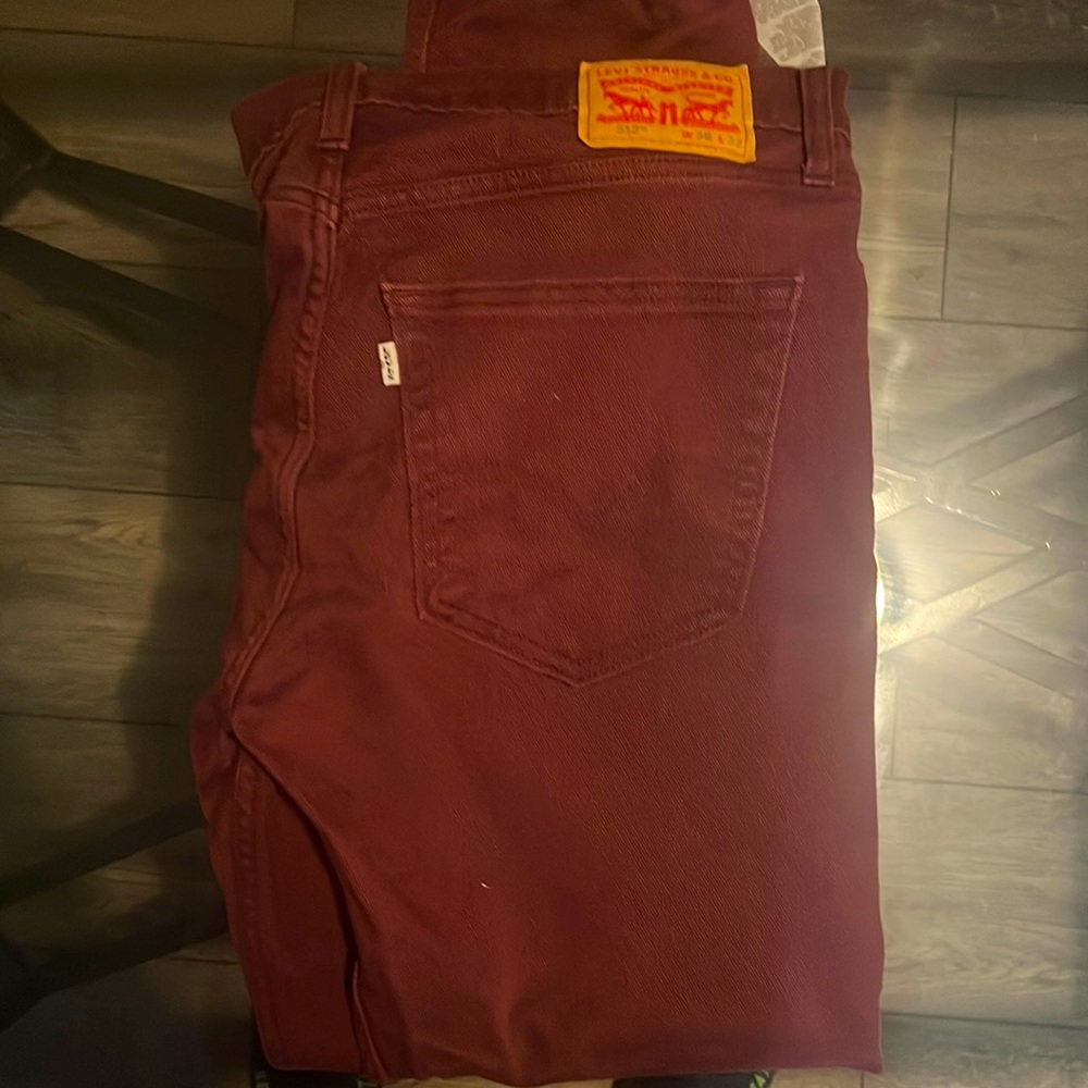Levi’s Jeans Maroon W36 L32